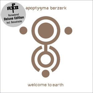 “Welcome To Earth - Deluxe Bonus Track Edition (Remastered)”的封面