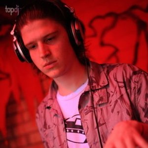 Изображение для 'Jah Alive'