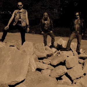 Zdjęcia dla 'CRIPPLING MADNESS'