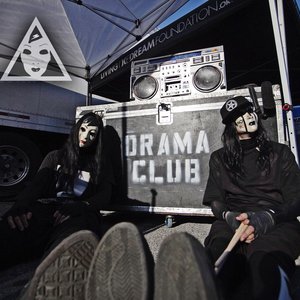 “The Drama Club”的封面