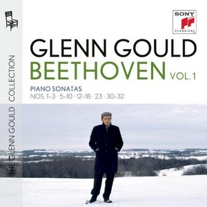 'Glenn Gould plays Beethoven: Piano Sonatas Nos. 1-3; 5-10; 12-14; 15-18; 23; 30-32' için resim