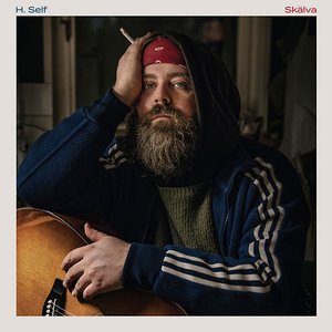 “Skälva”的封面