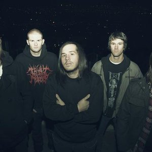 “A Fallen Theory”的封面