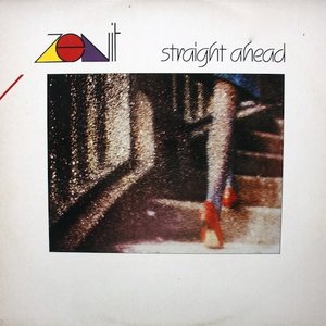 “Straight Ahead”的封面