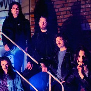 “Pursuit”的封面