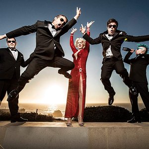 'Me First and the Gimme Gimmes' için resim