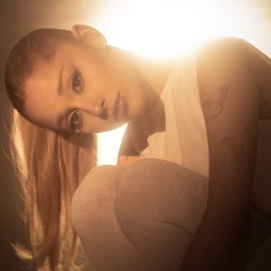 Image for 'Ariana Grande'