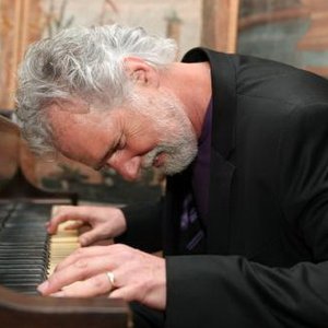 Image for 'Chuck Leavell'