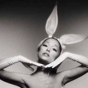 Zdjęcia dla 'Dangerous Woman (Tenth Anniversary Edition)'