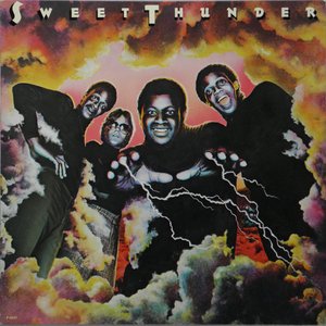 “Sweet Thunder”的封面