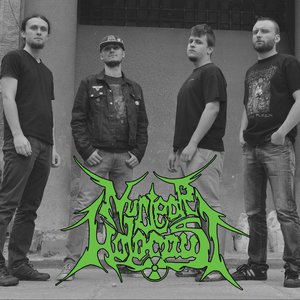 “Nuclear Holocaust”的封面