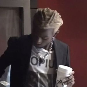 “Playboi Carti”的封面