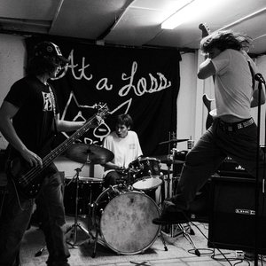 Imagen de 'At A Loss'