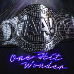 “ONE HIT WONDER”的封面