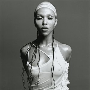 Zdjęcia dla 'FKA twigs'