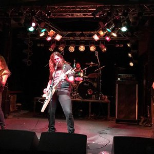 “Death Dependant”的封面