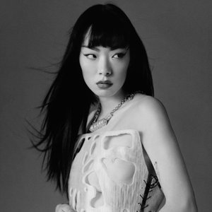 'Rina Sawayama'の画像