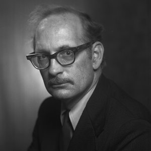 “George Crumb”的封面