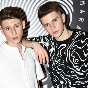 “Pedro Henrique e João Victor”的封面