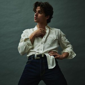 Bild für 'Bradley Simpson'