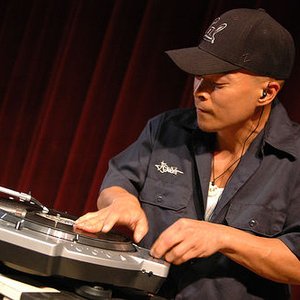 'DJ QBert'の画像