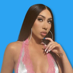 “Kali Uchis”的封面