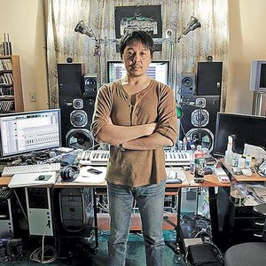 Bild för '崎元仁'