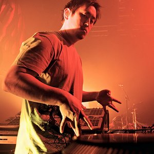 'Joe Hahn' için resim