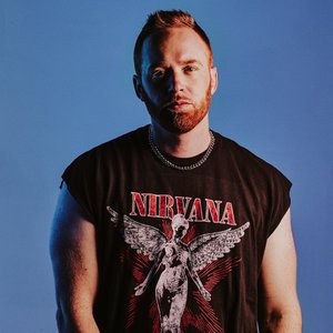 “Sam Tinnesz”的封面