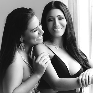“Simone & Simaria”的封面