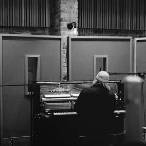 “Hillsong Instrumentals”的封面