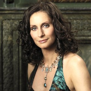 Immagine per 'Pia Douwes'