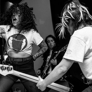 Zdjęcia dla 'Punitive Damage'