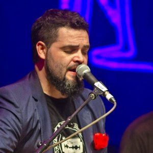 Zdjęcia dla 'Con el Corazón en la Mano'