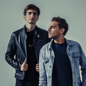 'Raven & Kreyn' için resim
