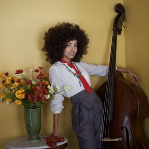 Zdjęcia dla 'Esperanza Spalding'