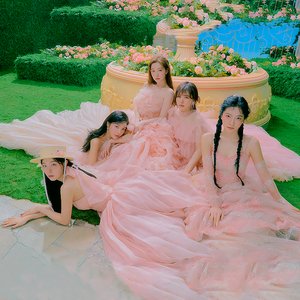 “Red Velvet”的封面