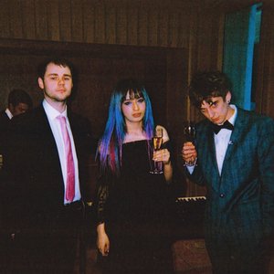 “Kero Kero Bonito”的封面