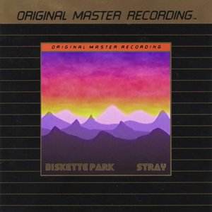 'Stray'の画像