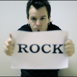 “Artis Dvarionas”的封面