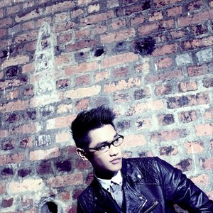Image pour 'Live To Love'