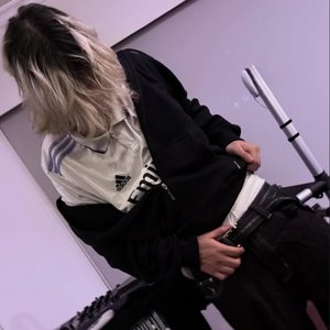 “Dropo”的封面