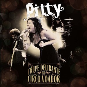 “A Trupe Delirante No Circo Voador Ao Vivo”的封面