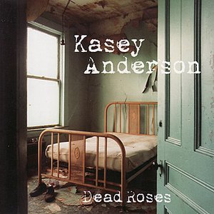 “Dead Roses”的封面
