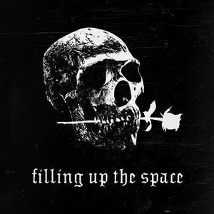 “filling up the space”的封面