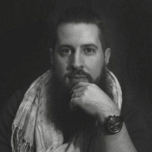 Immagine per 'Guillermo Alzua'