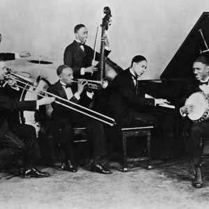 Image for 'Jelly Roll Morton & His Red Hot Peppers'