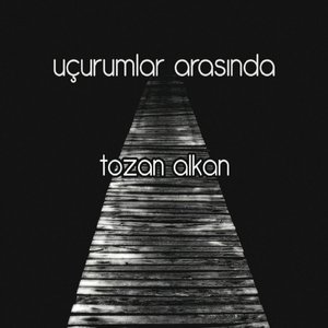 Uçurumlar Arasında