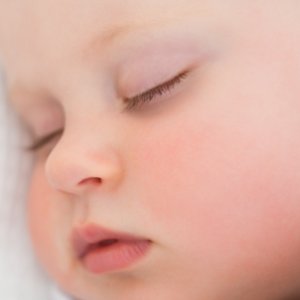 'White Noise For Baby Sleep' için resim