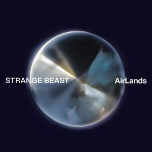 “Strange Beast”的封面